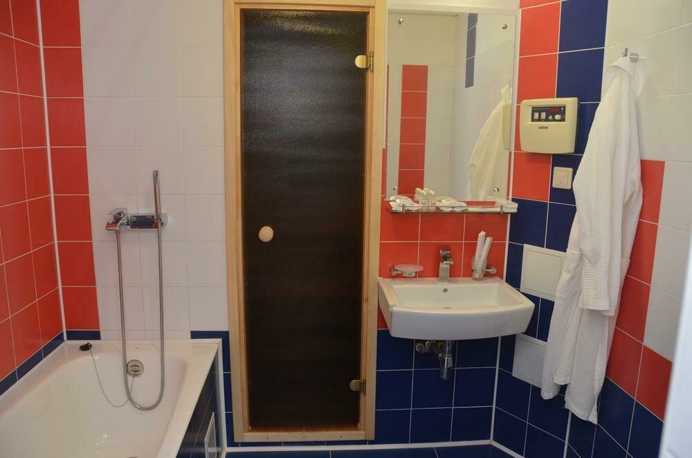 Гостиница Паддок Курган-6