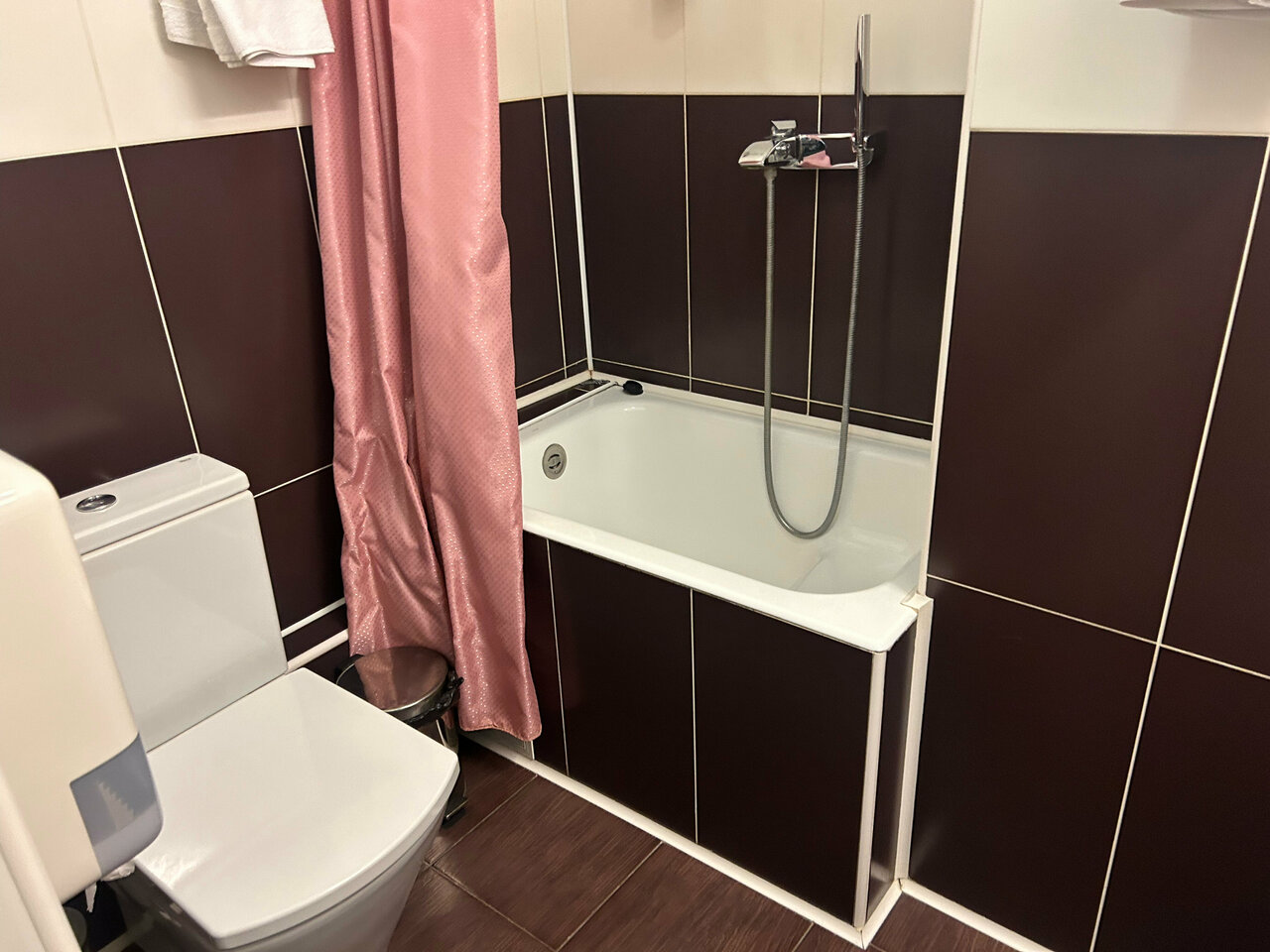 Гостиница Паддок Курган-218