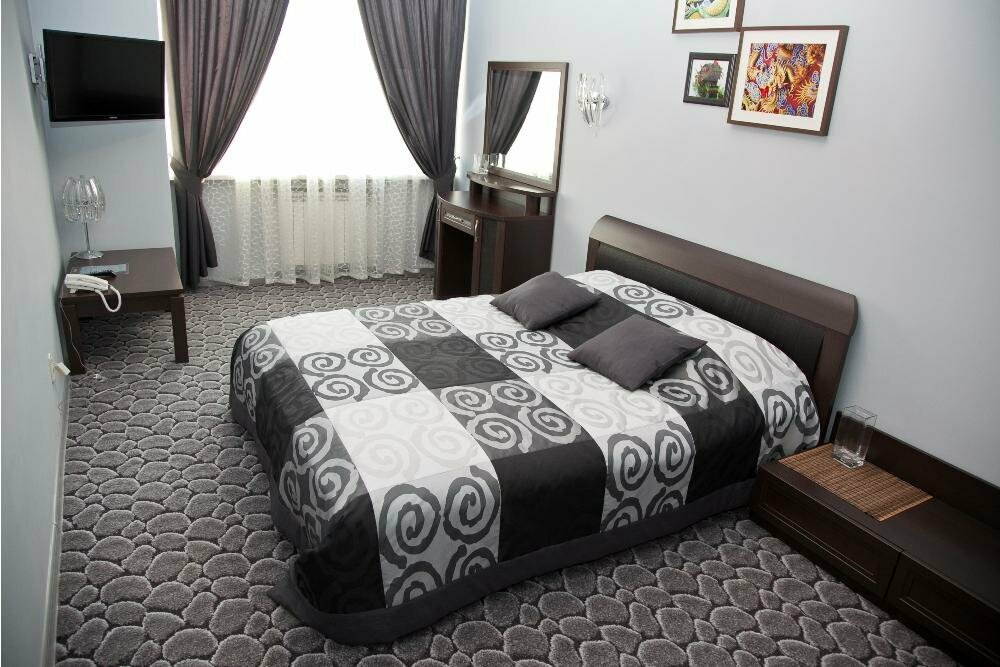 Гостиница Паддок Курган