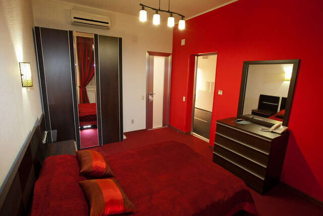 Гостиница Паддок Курган-102