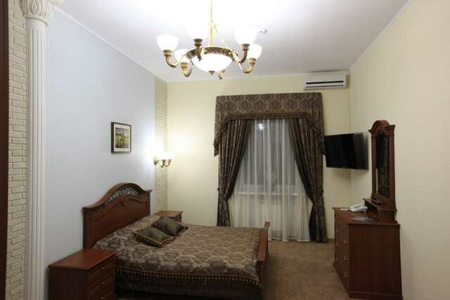 Гостиница Паддок Курган-239