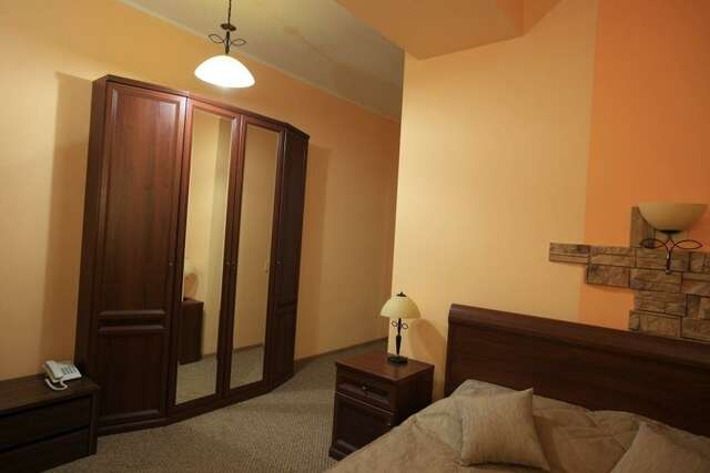 Гостиница Паддок Курган-231