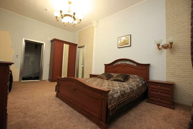 Гостиница Паддок Курган-251