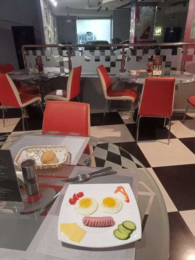 Гостиница Паддок Курган-200