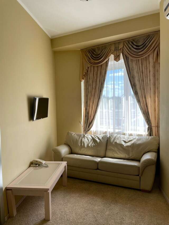 Гостиница Паддок Курган-156